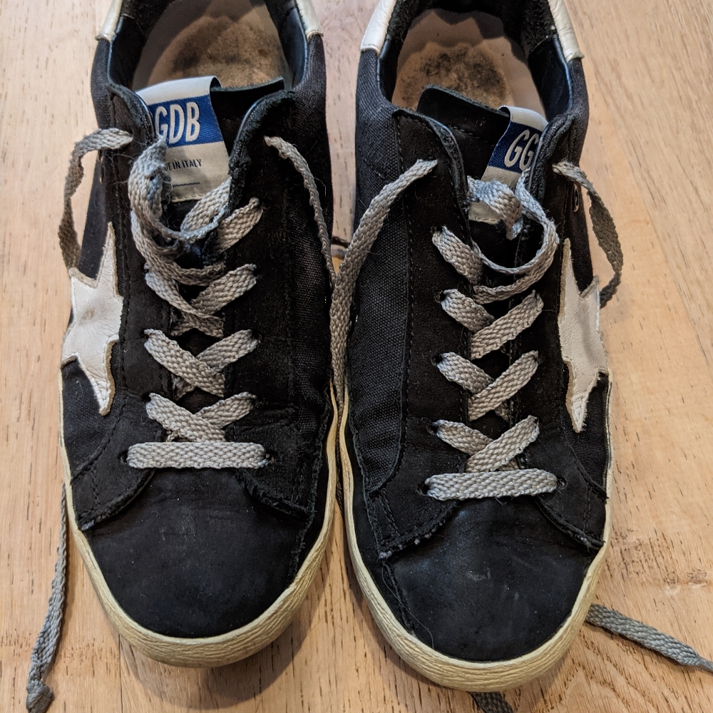 Black and white Golden goose deluxe brand sneakers